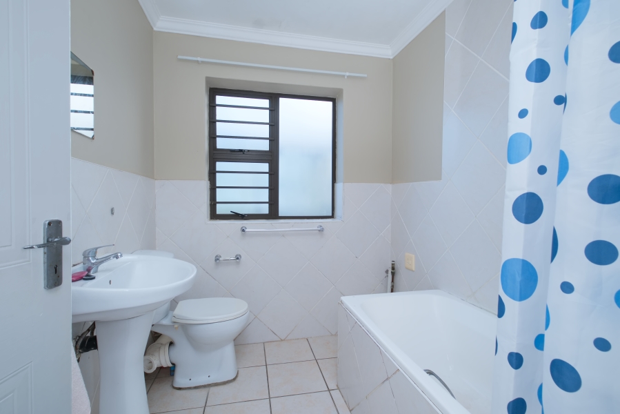 3 Bedroom Property for Sale in Brentwood Park Eastern Cape